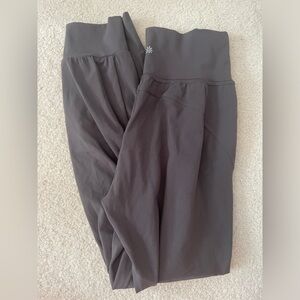 athleta salutation jogger